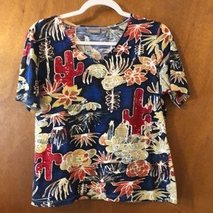 Adorable CHICO’s Top SZ 1
